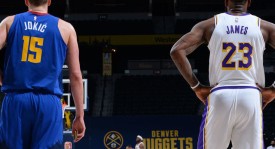 专家解读：续约字母哥哥是为了保留冠军班底的情谊和化学反应。